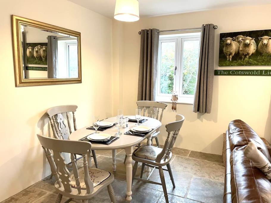 Lion Cottage, Broadway Broadway  Dış mekan fotoğraf
